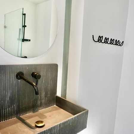 Hip And Funky Apartment Silom Soi 3, With Rooftop View Bangkok Dış mekan fotoğraf